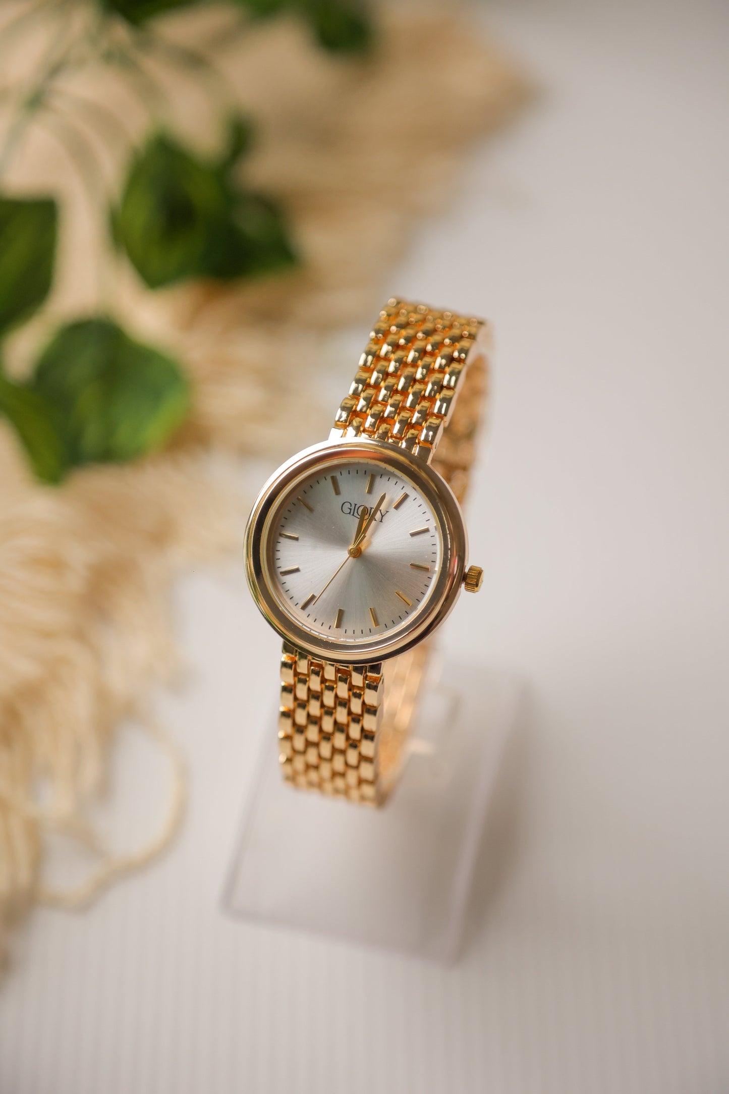 Glory Elegant Gold