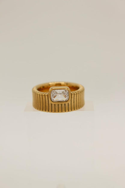 Reve Band Ring