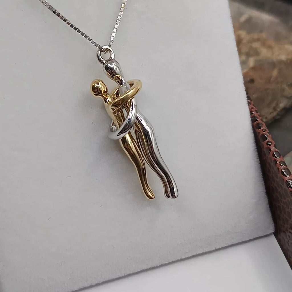 Hugging Couple Necklace