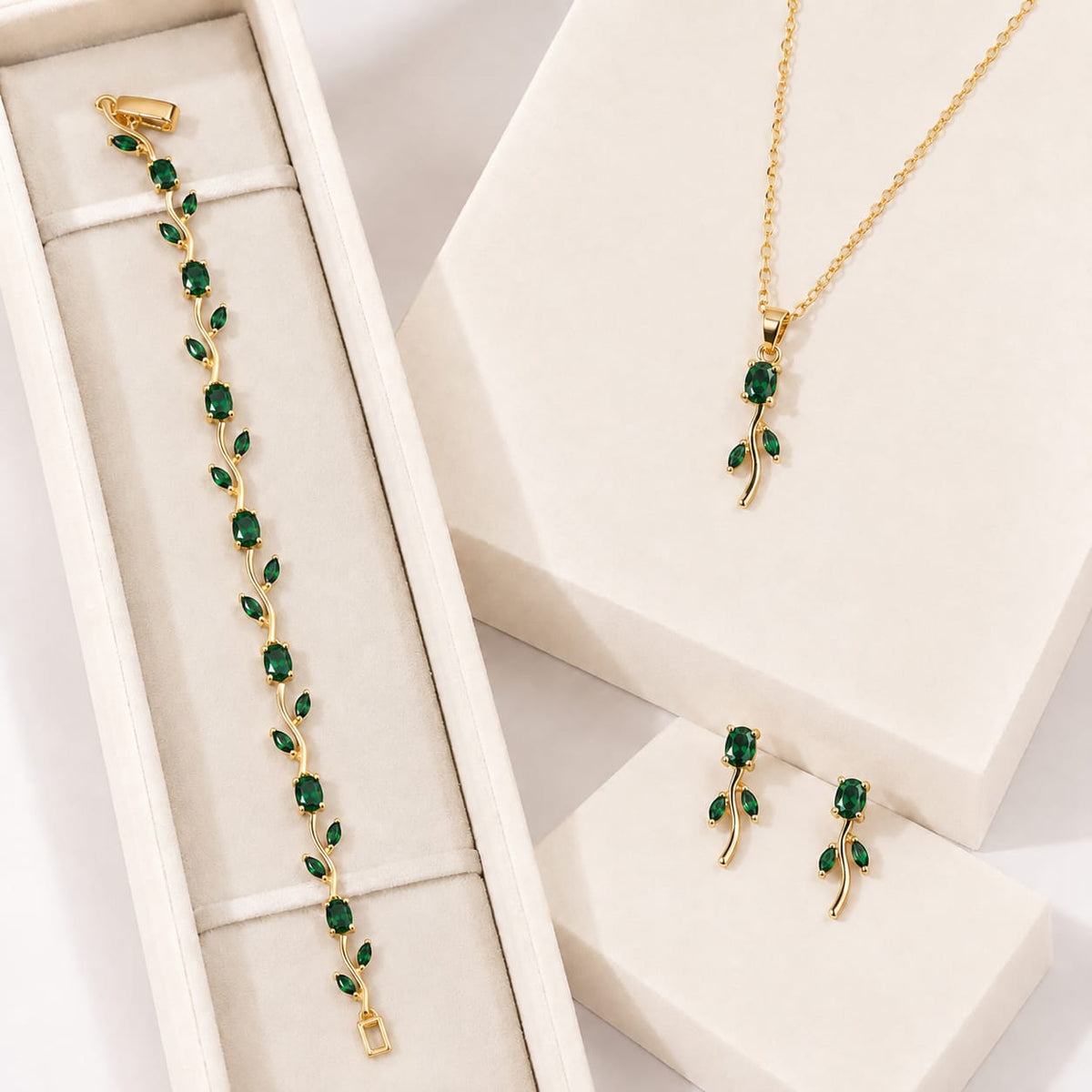 Tulip Necklace Set With Bracelet